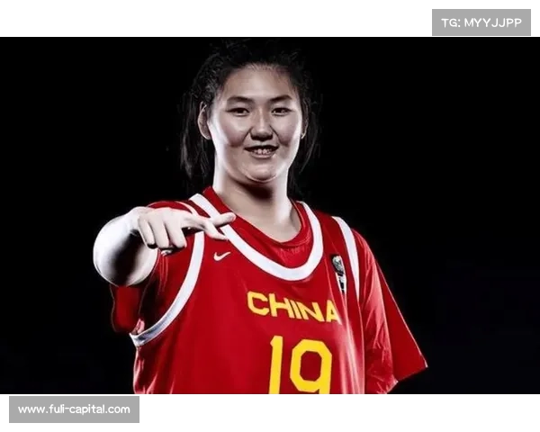 中国女篮公布亚洲杯12人名单 张子宇首度入选成年国家队引关注 中国女篮公布亚洲杯12人名单 张子宇首度入选成年国家队引关注
