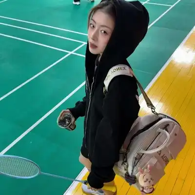 戴怡